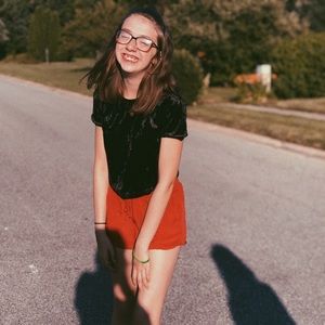 Meet your Posher, Emma